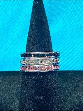 NEW Stackable Crystal Band Ring Set - Black, Clear & Pink, sz 6